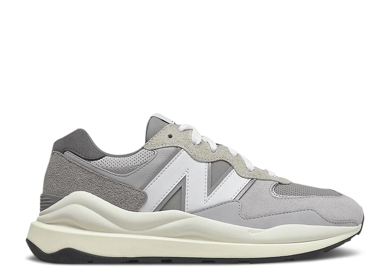

Кроссовки New Balance 57/40 'Grey Day', серый