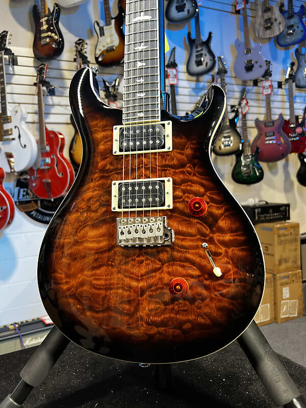 

Электрогитара PRS SE Custom 24 Electric Guitar - Quilted Black Gold Sunburst Auth Deal Free Ship! 392 GET PLEK’D!