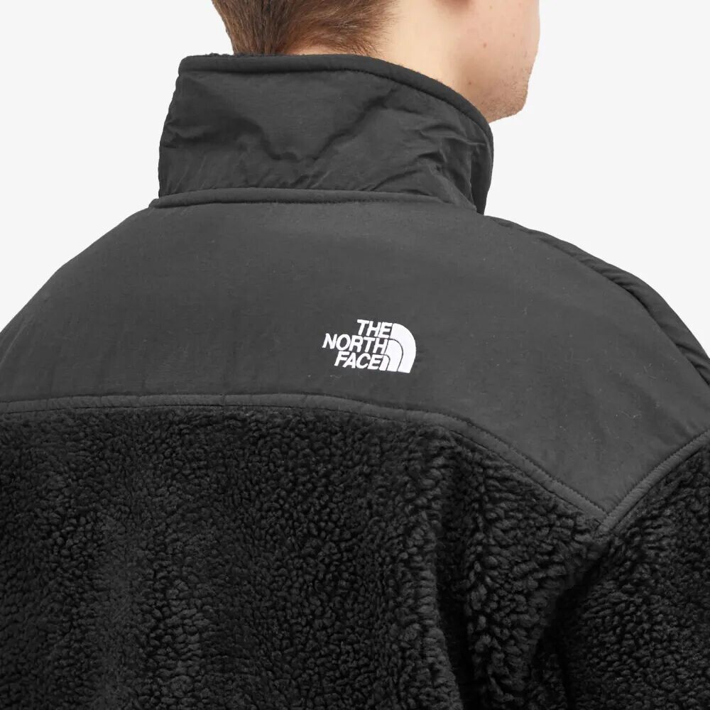 

The North Face Флис The North, молния 1/4 из шерпы, черный