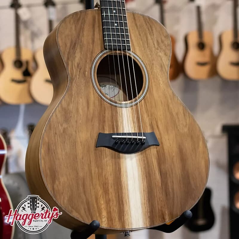 

Акустическая гитара Taylor GS Mini-e Koa Left Handed Acoustic/Electric w/GS Mini Hard Bag - Demo