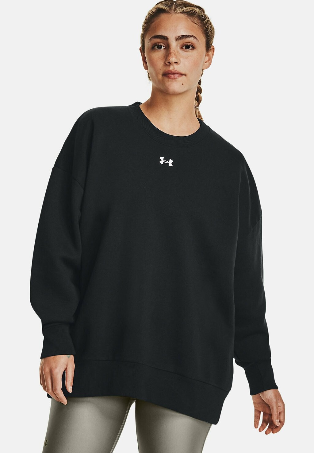 

Толстовка RIVAL OS CREW Under Armour, черный