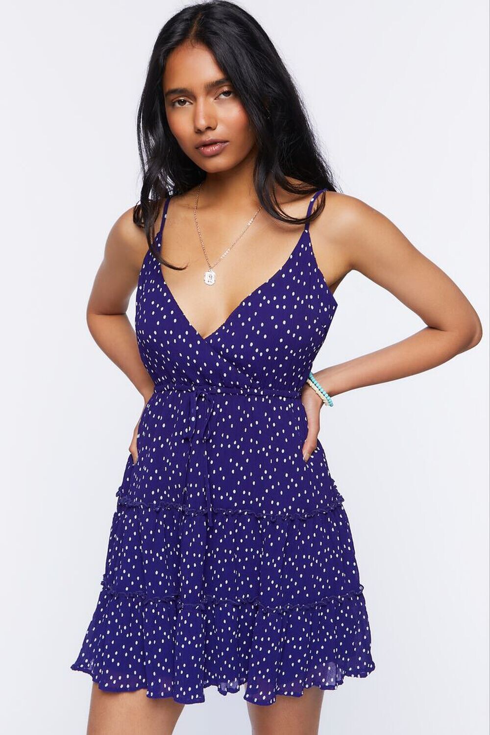 

Мини-платье на бретельках в горошек Forever 21, нави