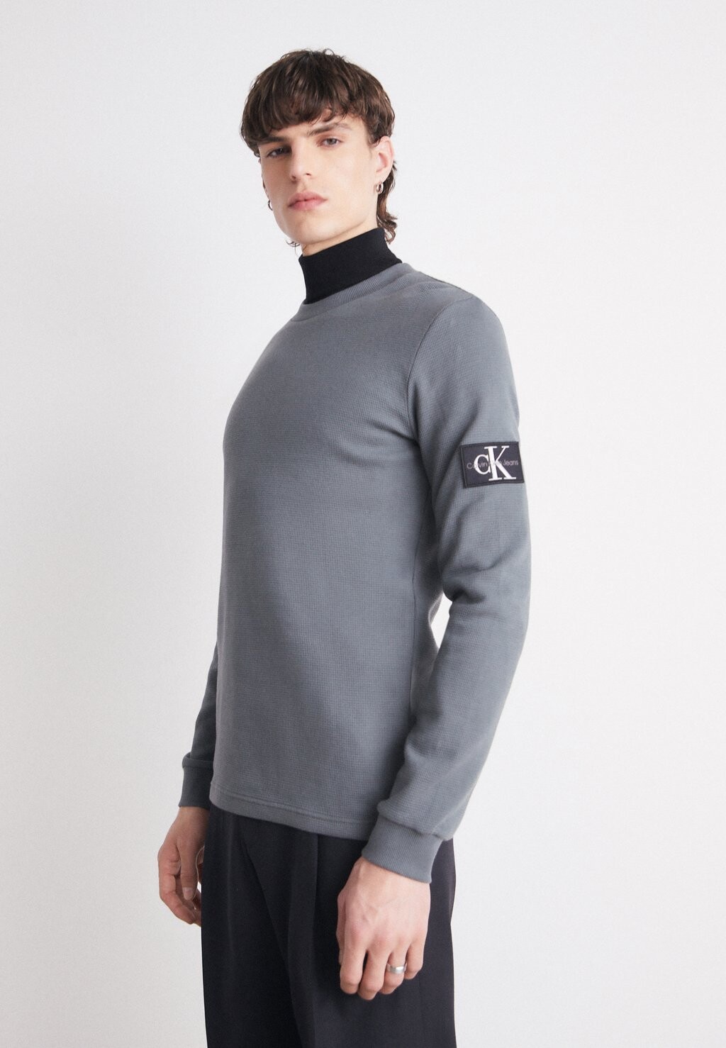

Футболка с длинным рукавом Waffle Calvin Klein, серый