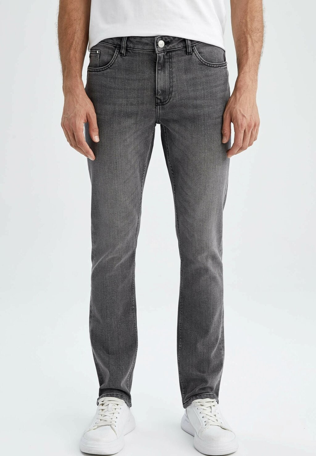 

Джинсы Slim fit DeFacto