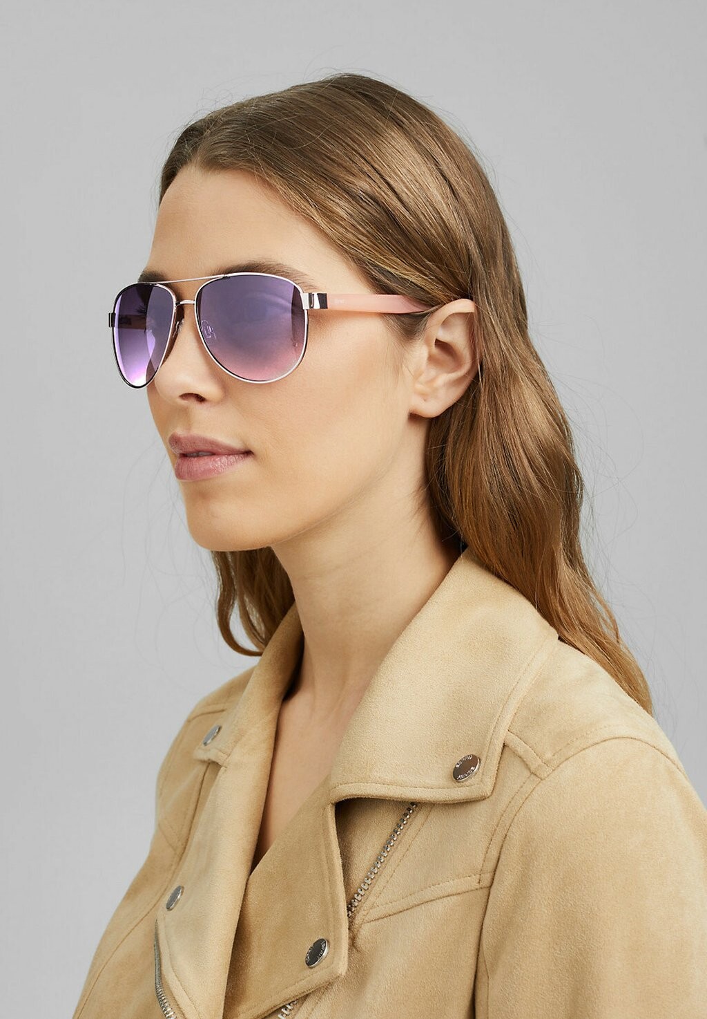 

Солнцезащитные очки Esprit