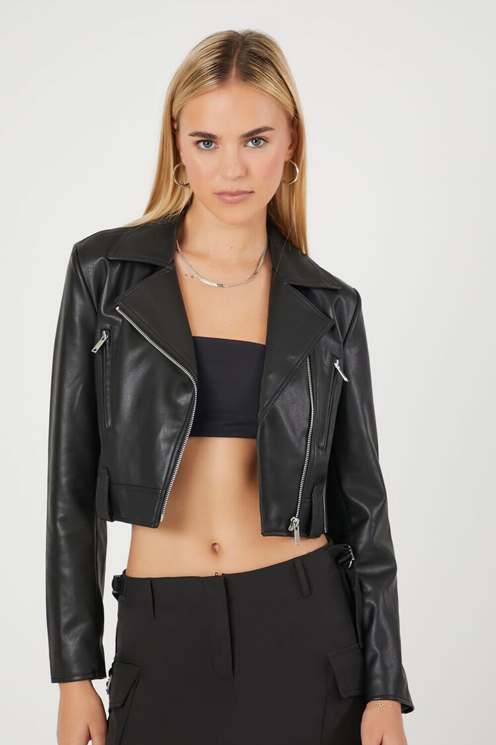 

Укороченная байкерская куртка из искусственной кожи Forever 21, черный