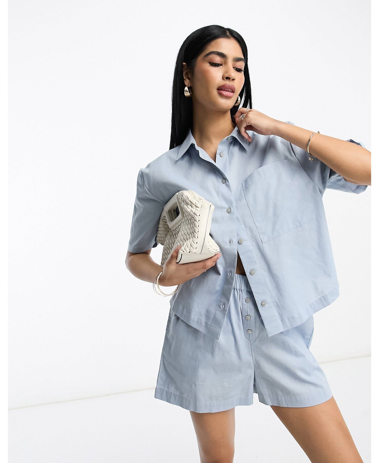 

Синяя рубашка свободного кроя со льном ASOS DESIGN