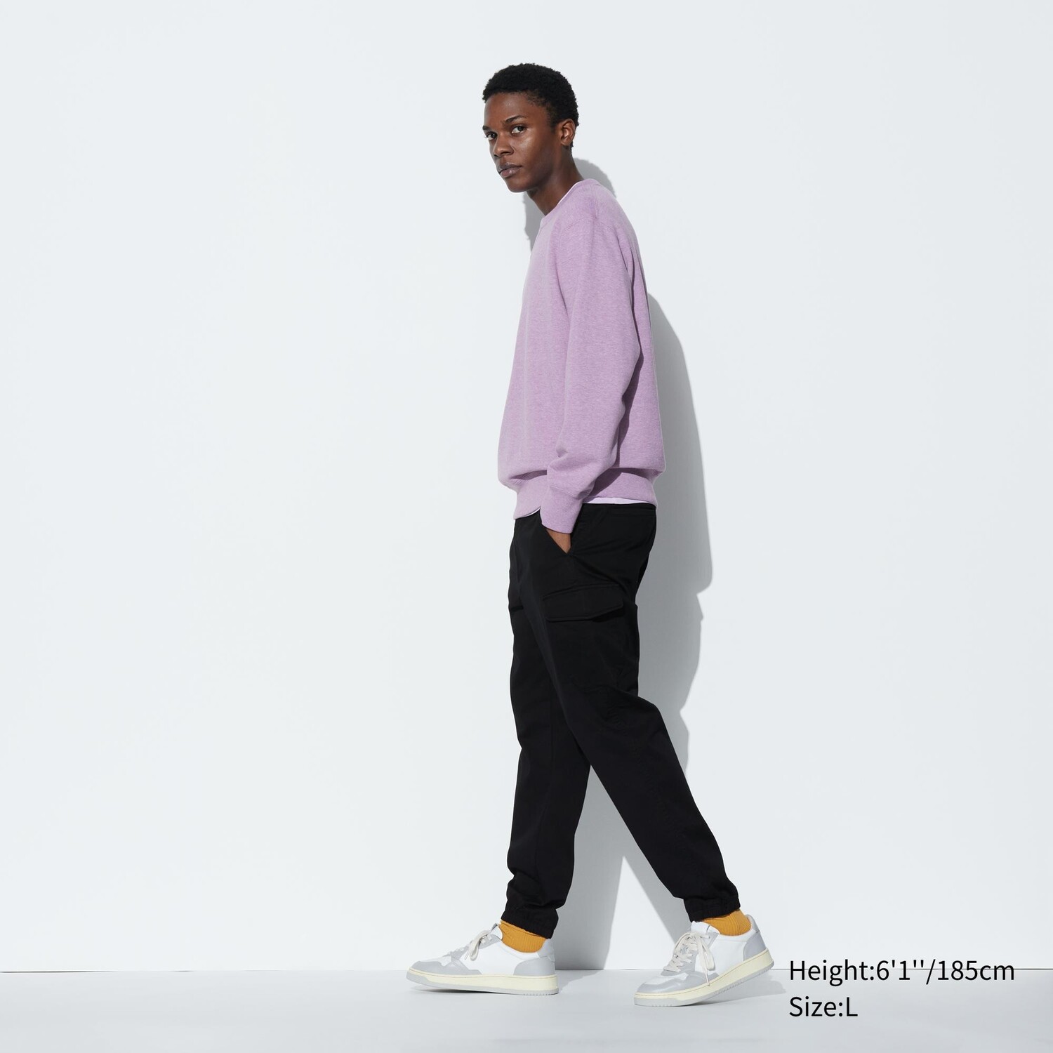 

Брюки-джоггеры UNIQLO карго, черный