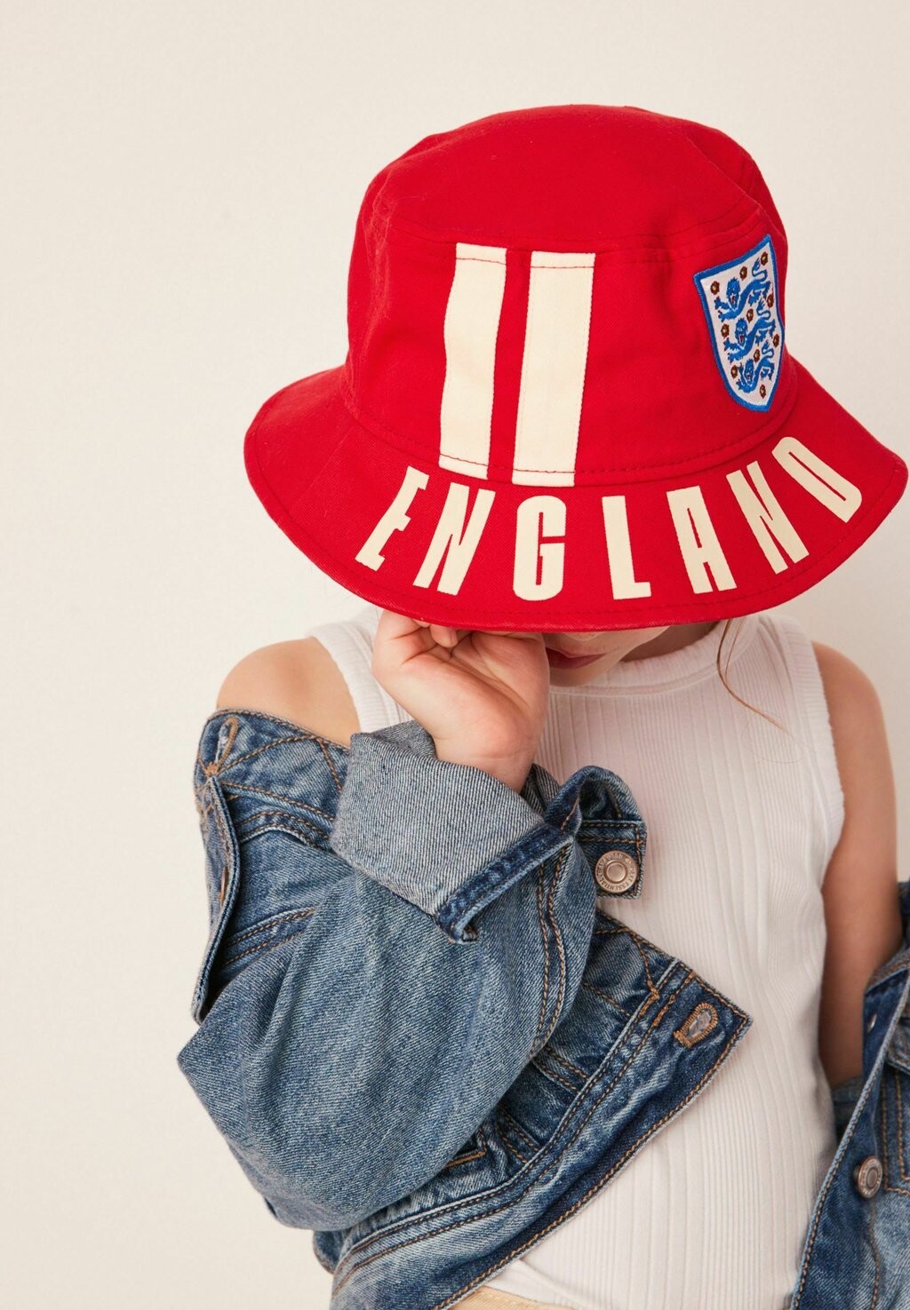 Панама ENGLAND BUCKET HAT Next, цвет red панама smileyworld bucket hat next цвет orange