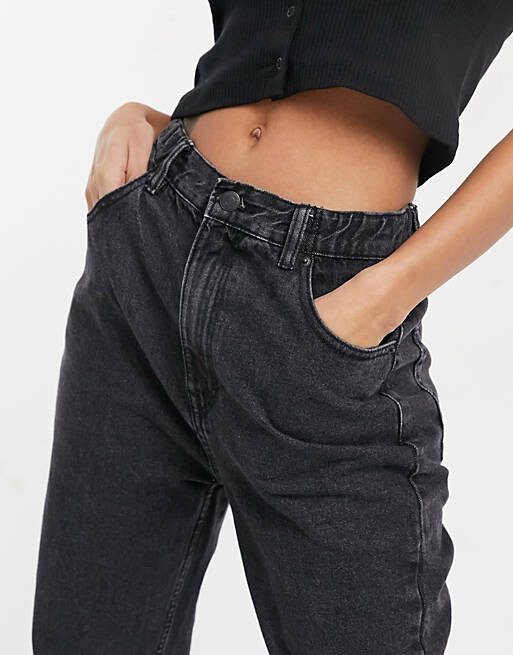

Черные джинсы Mom с эластичной резинкой Pull&Bear