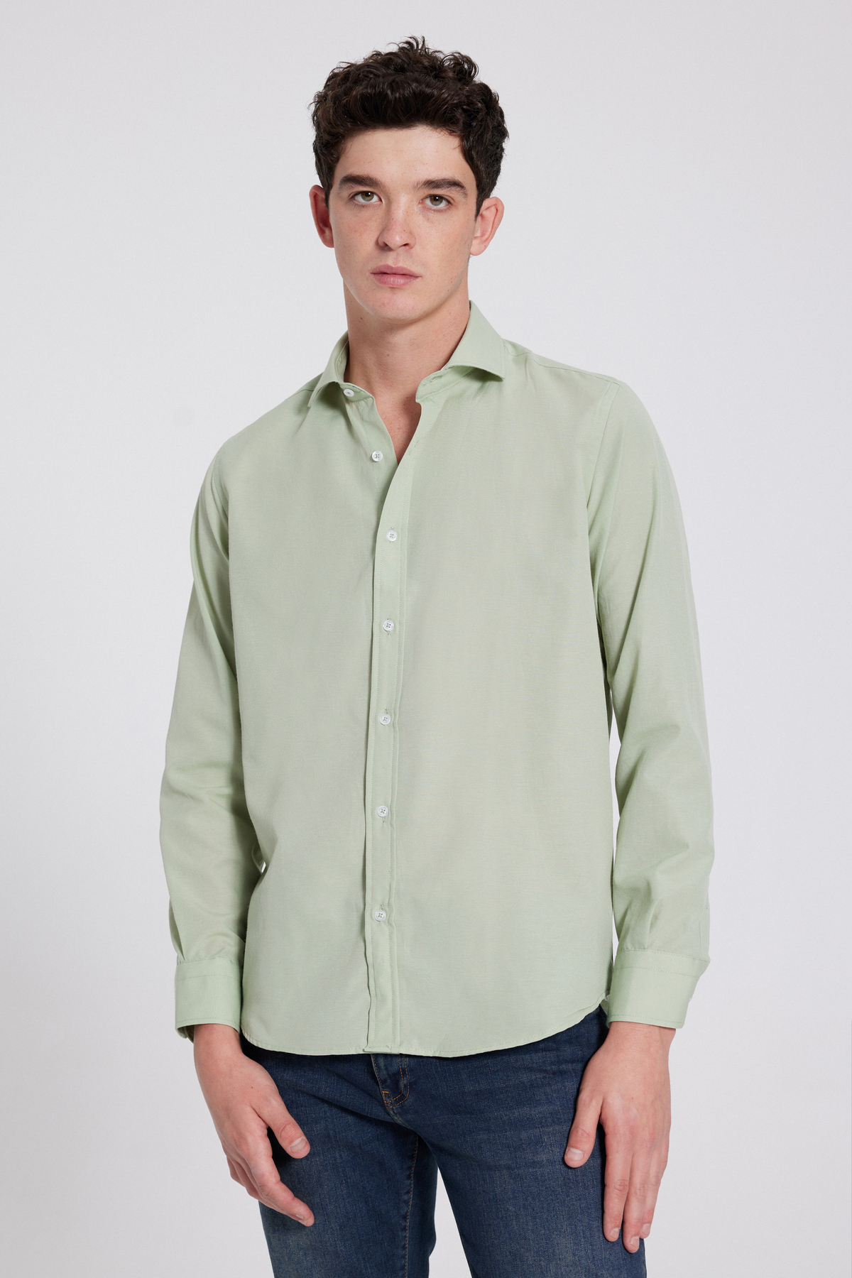 цена Зеленая однотонная рубашка обычного кроя D'S Damat, зеленый