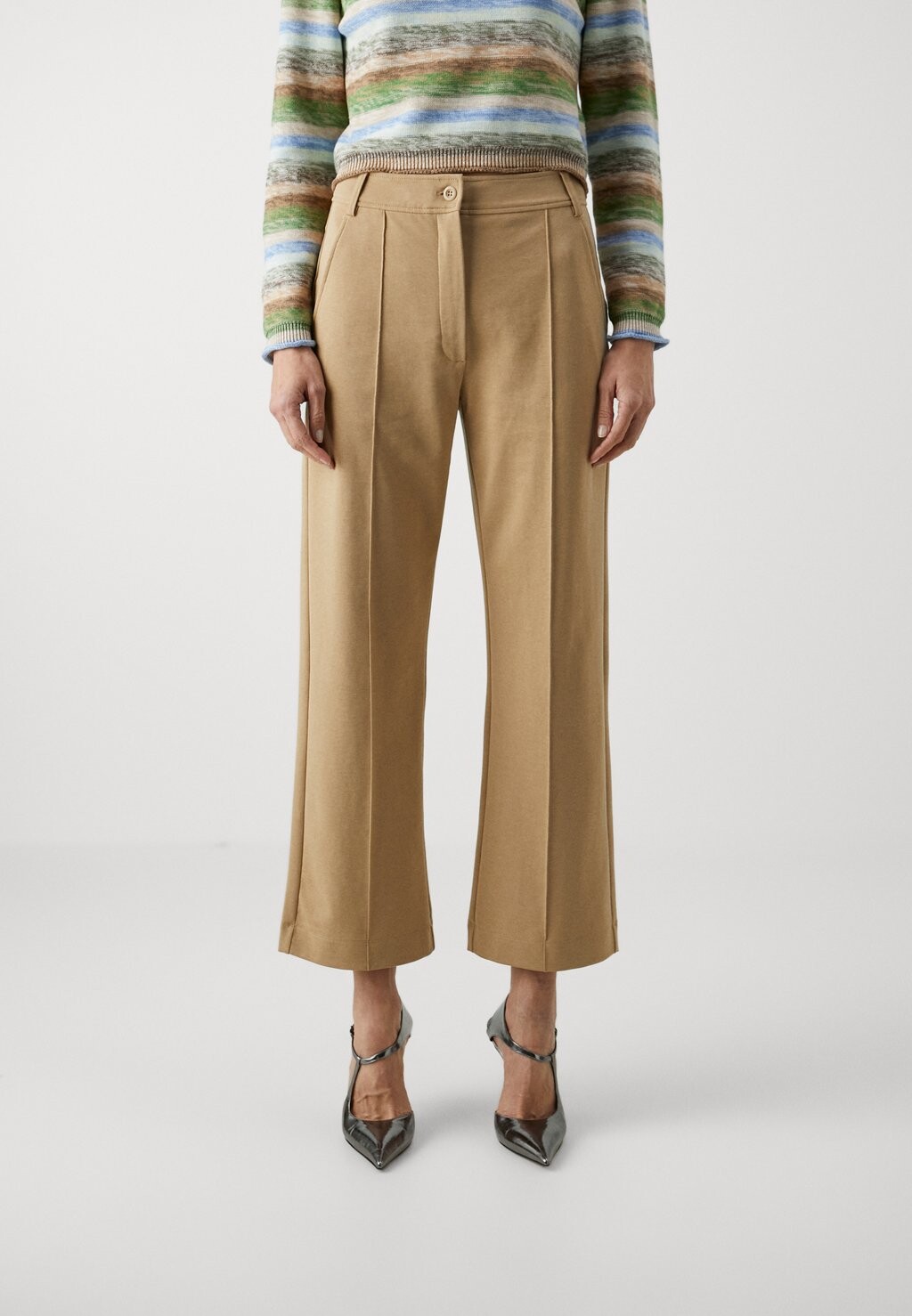 

Брюки Key WEEKEND MaxMara, бежевый