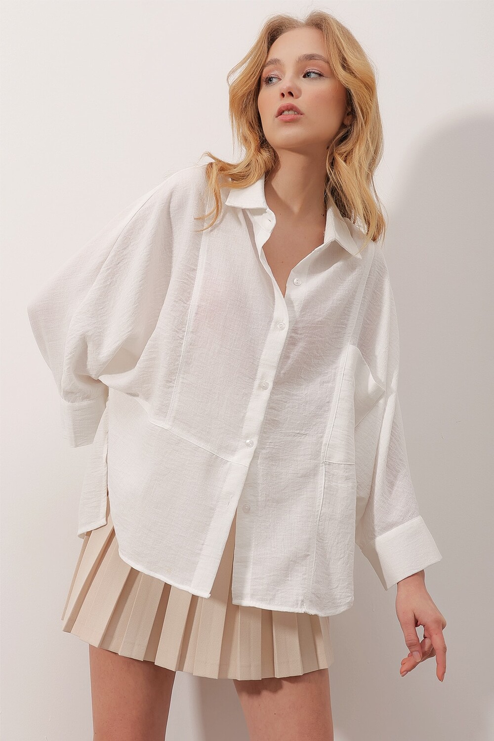 

Рубашка - Белая - Oversize Trend Alaçatı Stili, белый