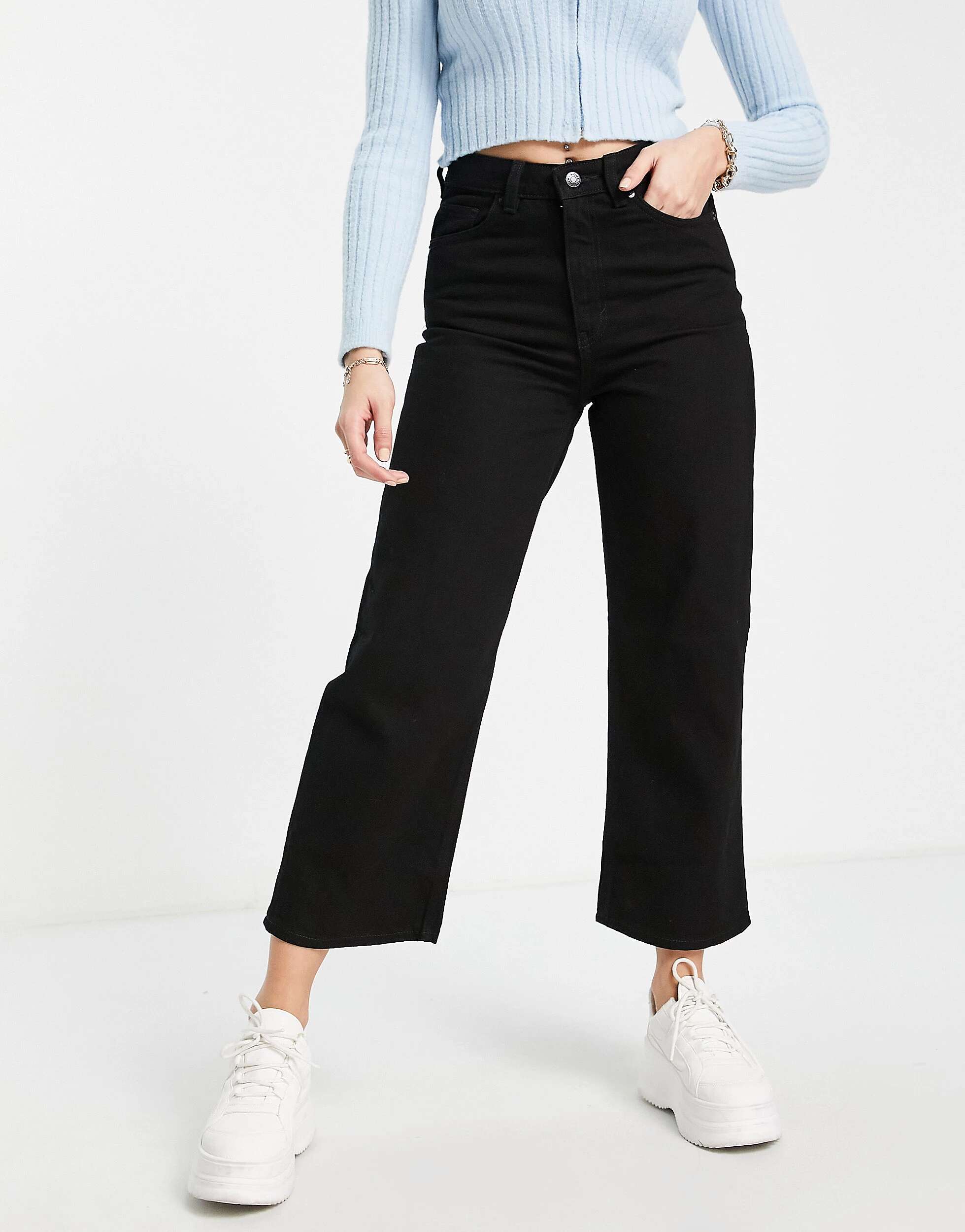 цена Широкие укороченные джинсы Monki Mozik винтажного черного цвета