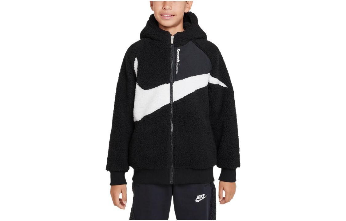 

Детская бархатная куртка Nike