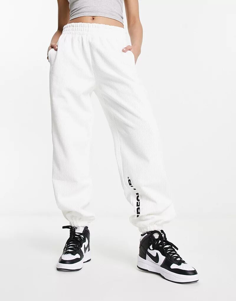 

Белые джоггеры The Couture Club