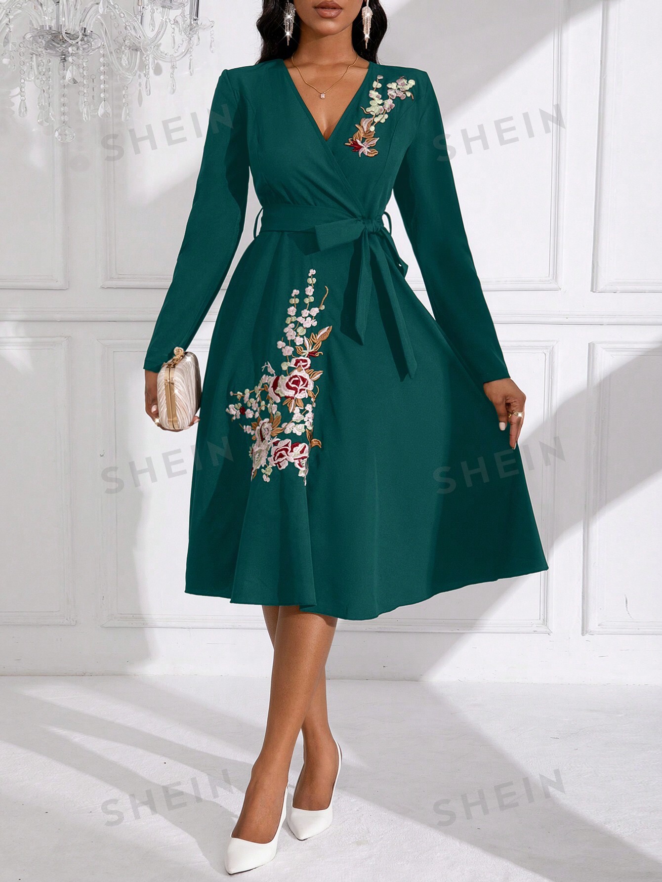 SHEIN Lady женское платье с поясом и длинными рукавами с цветочным узором, армейский зеленый платье curima с цветочной вышивкой y a s белый