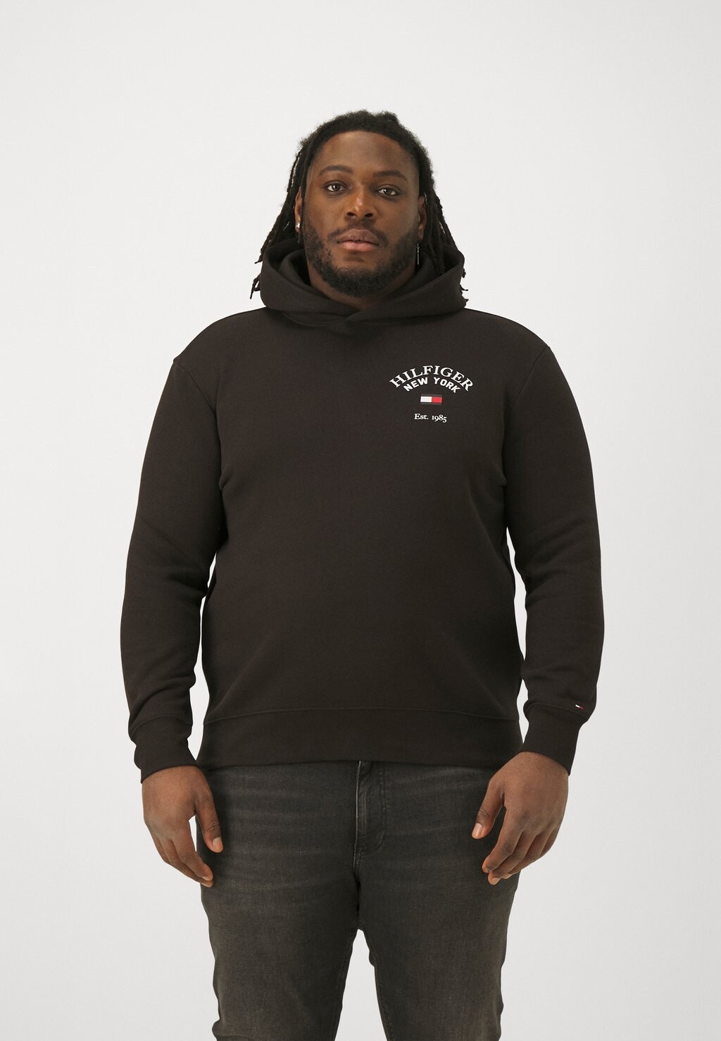 

Толстовка Arched Varsity Hoody Tommy Hilfiger, черный