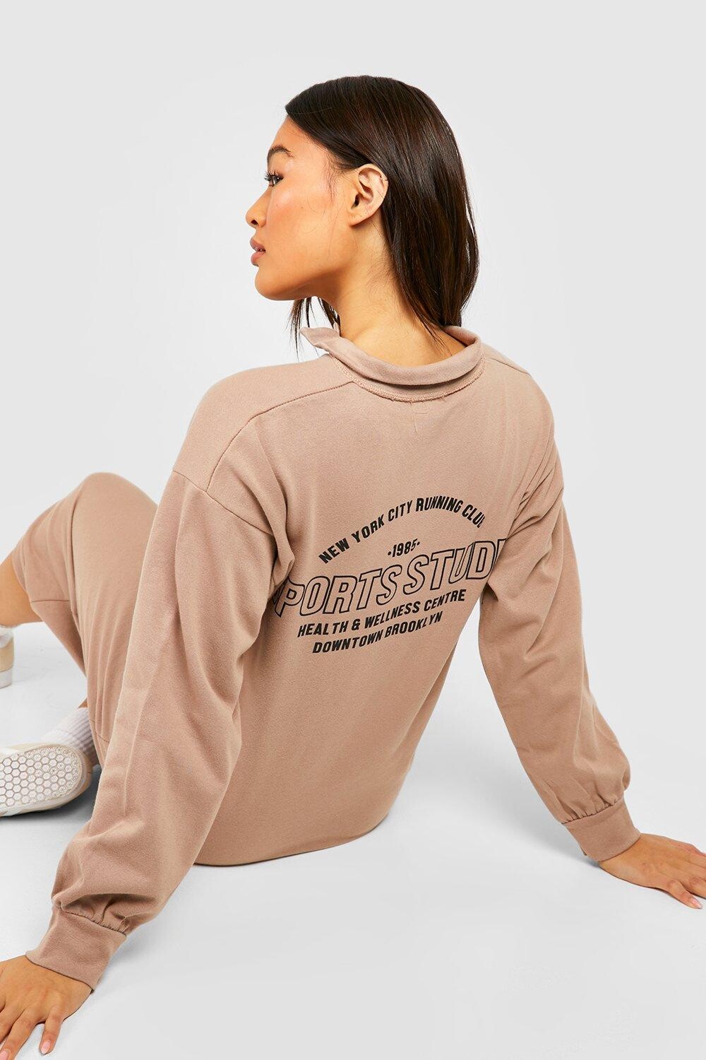 

Спортивное платье с воротником оверсайз Boohoo, серый