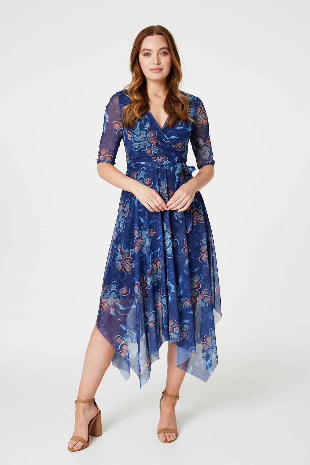 Платье с цветочным принтом и запахом Izabel London, синий