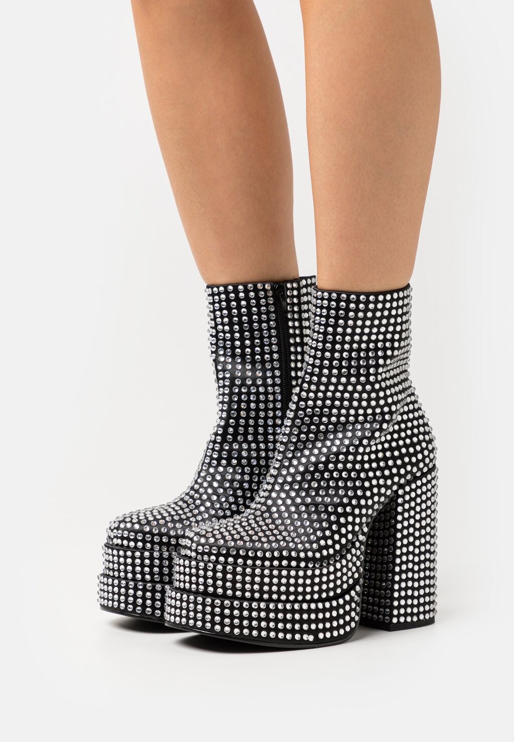 

Ботильоны на высоком каблуке Steve Madden, черный