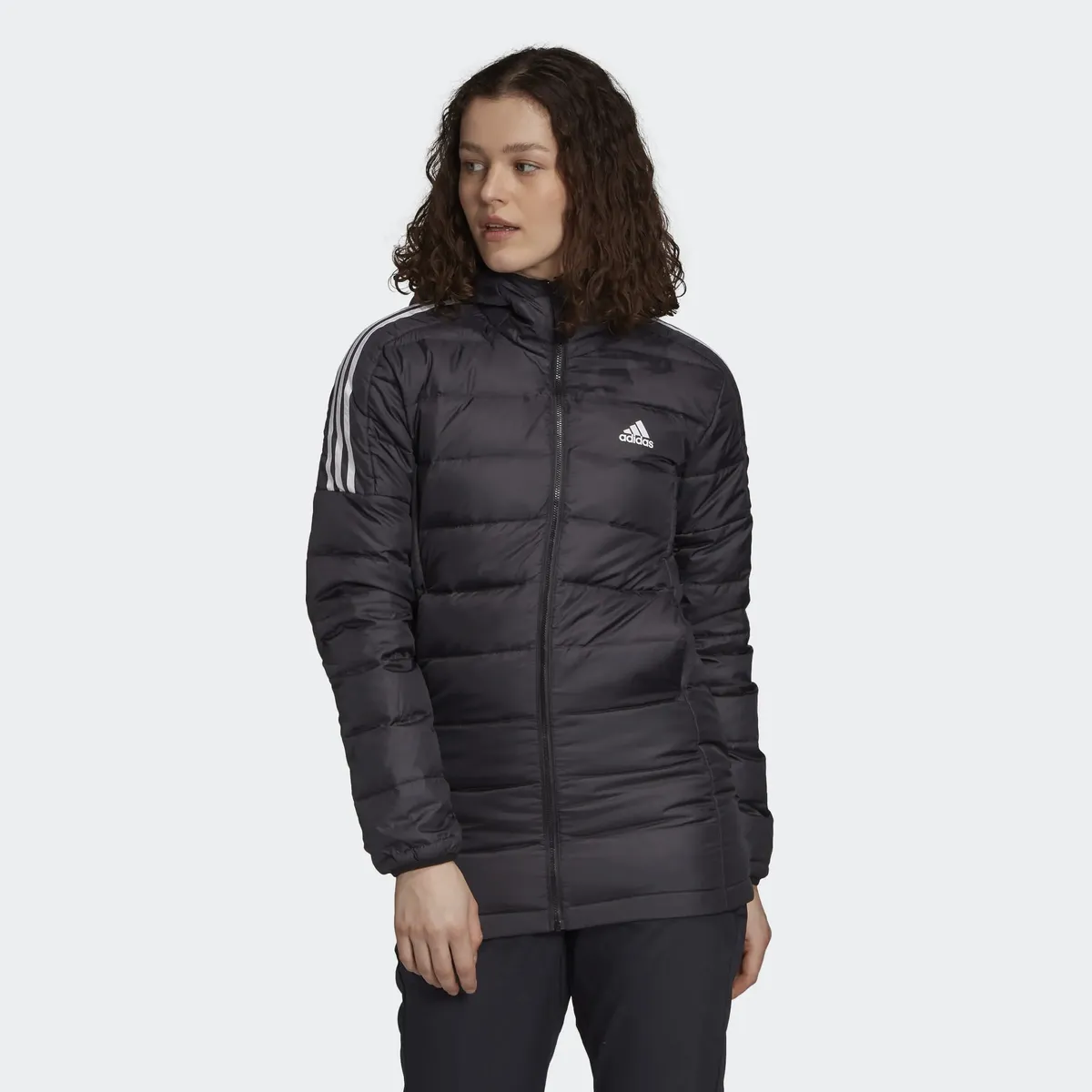 

Adidas Спортивная куртка для активного отдыха "ESSENTIALS DOWN PARKA", с капюшоном Adidas Sportswear, черный