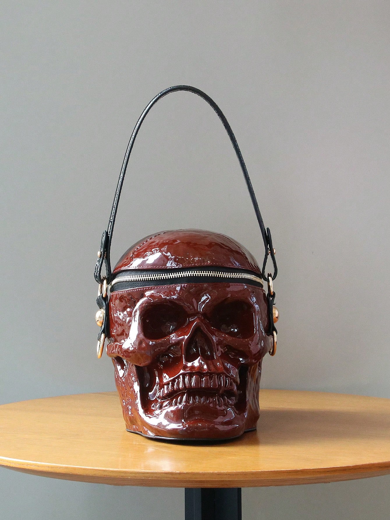 цена Сумка с 3D-дизайном черепа в стиле панк и готики, редвуд