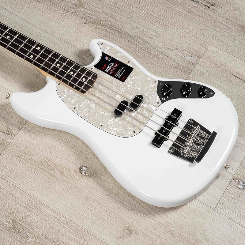 

Басс гитара Fender American Performer Mustang Bass Guitar Rosewood Arctic White