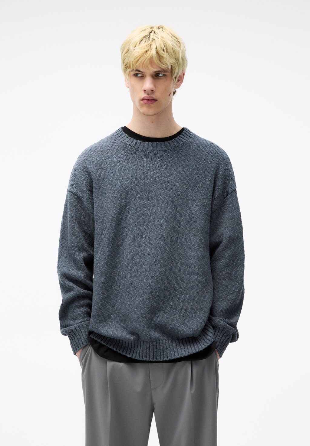 

Вязаный свитер ROUND NECK PULL&BEAR, цвет blue