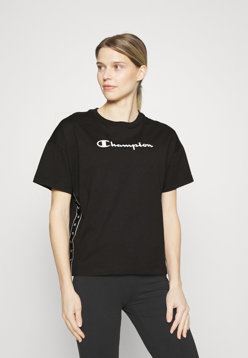 

Спортивная футболка Champion, черный