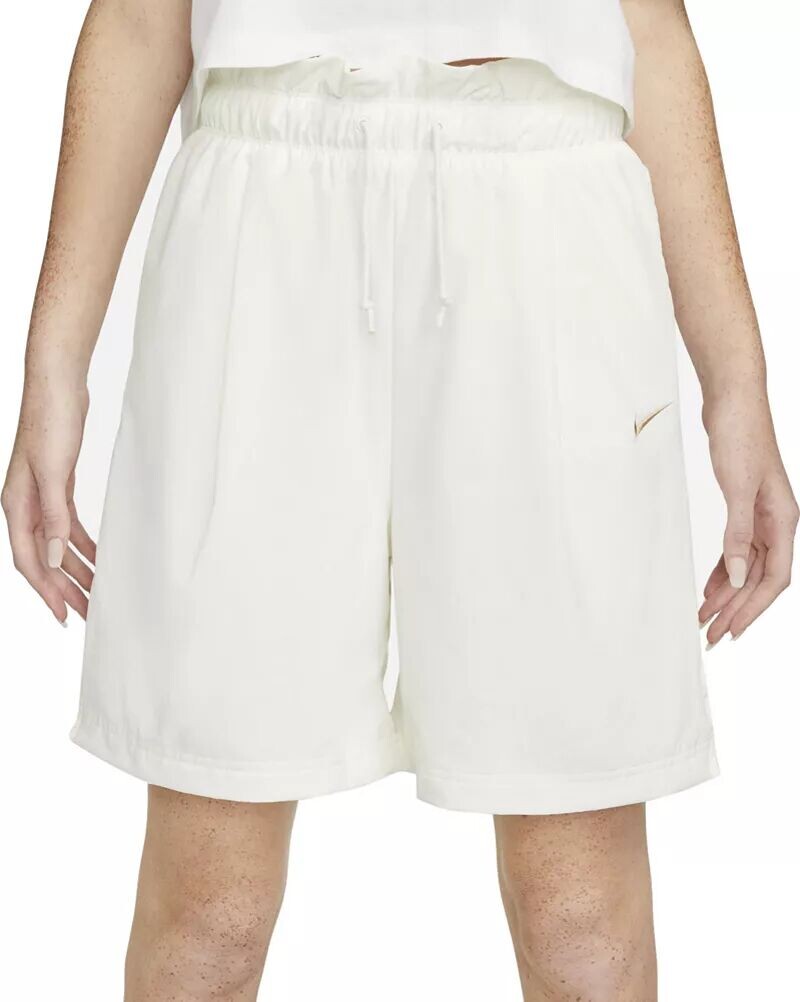 

Женские шорты Nike Sportswear на каждый день из современной ткани