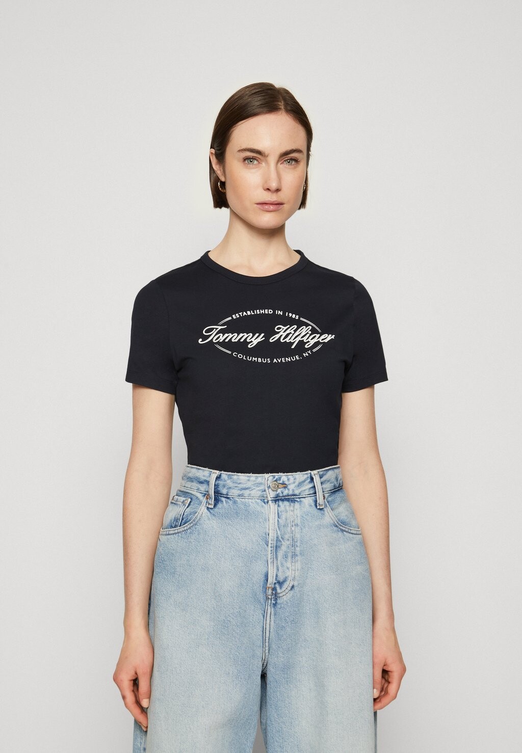 

Футболка с принтом SLIM SCRIPT Tommy Hilfiger, темно-синий