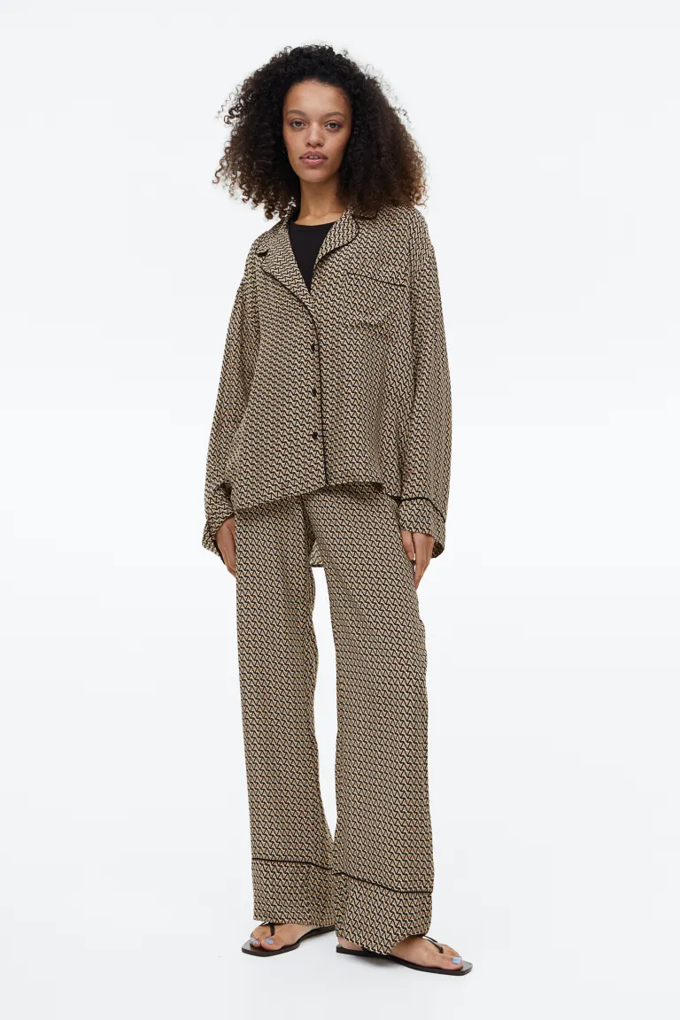 

Брюки с рисунком H&M, бежевый