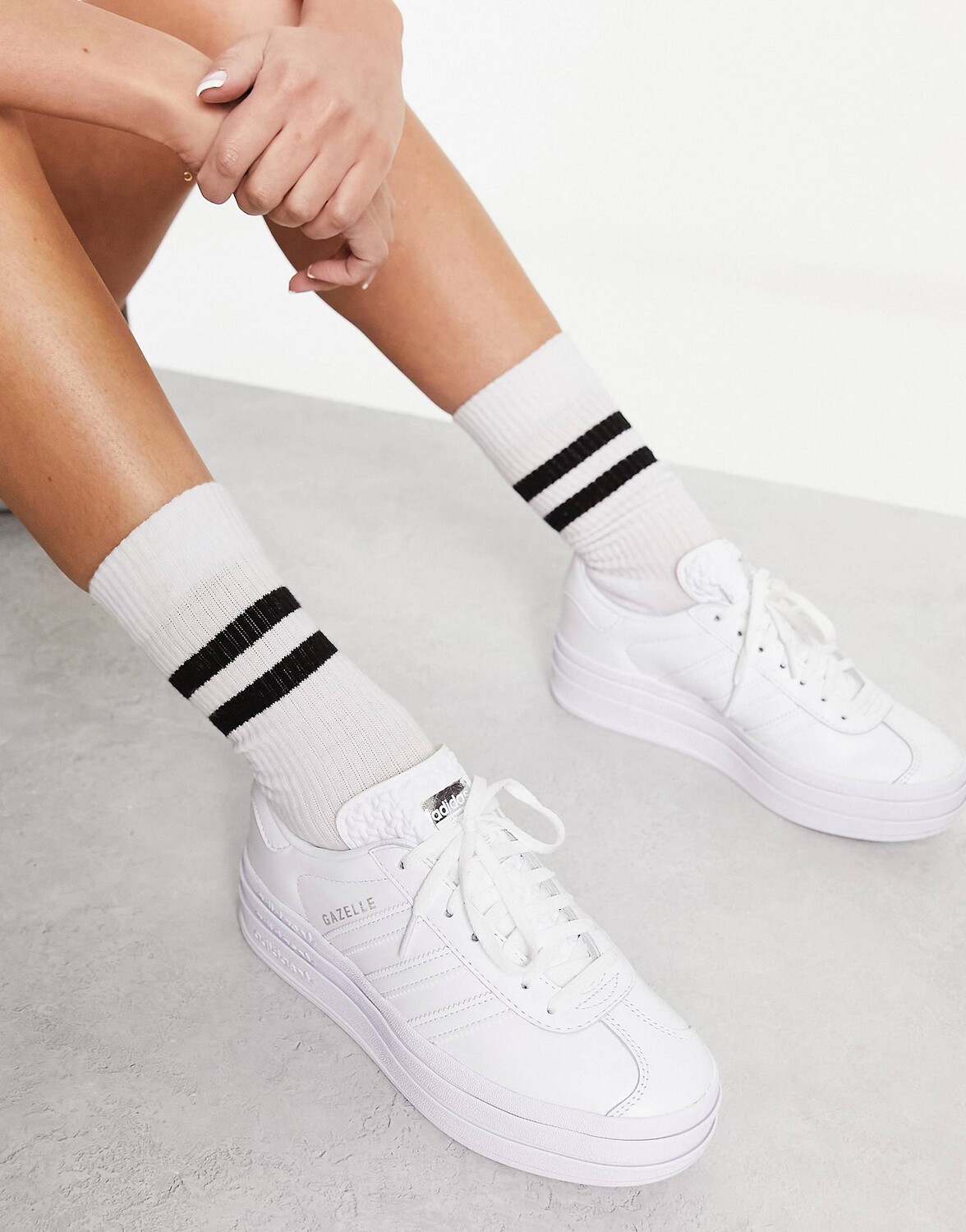 

Белые кроссовки на платформе adidas Originals Gazelle Bold, Белый
