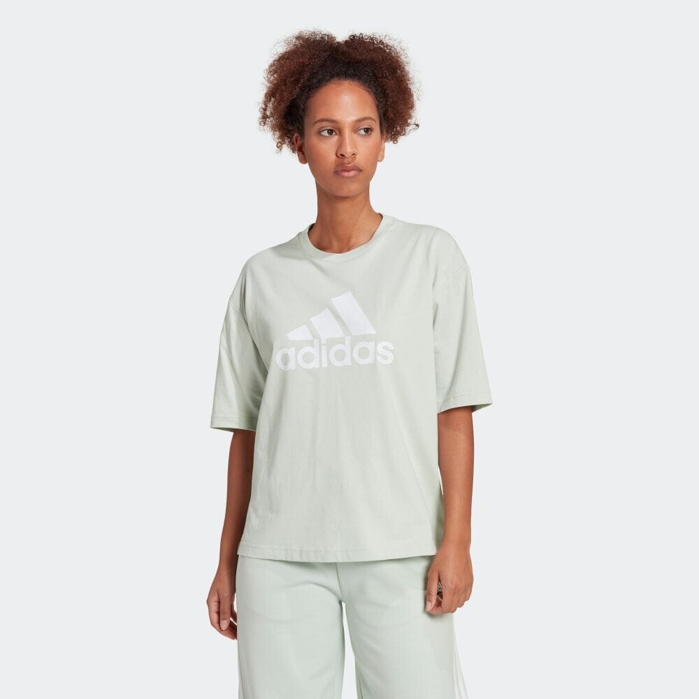 

Футболка Adidas HK0508, зеленый