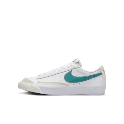 

Кроссовки Nike Blazer Low '77, цвет White/White/Summit White/Aquamarine