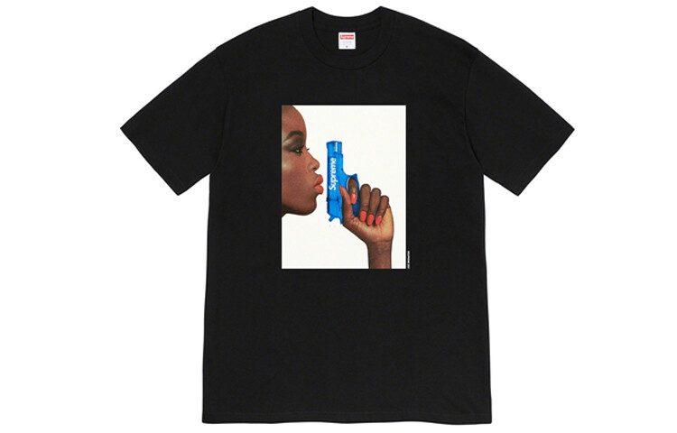 

Футболка Supreme Week 1 с водяным пистолетом