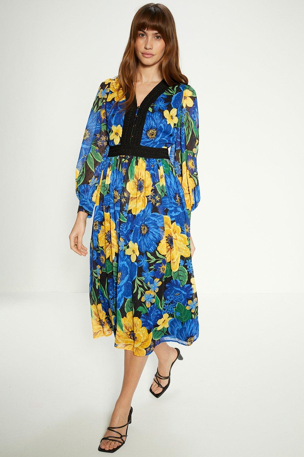Платье миди Dobby с большим цветочным принтом и V-образным вырезом Oasis, синий