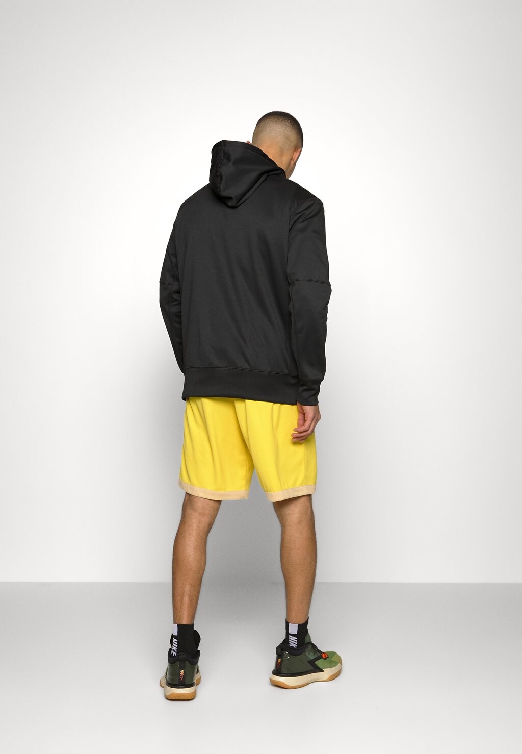 

Толстовка Nike