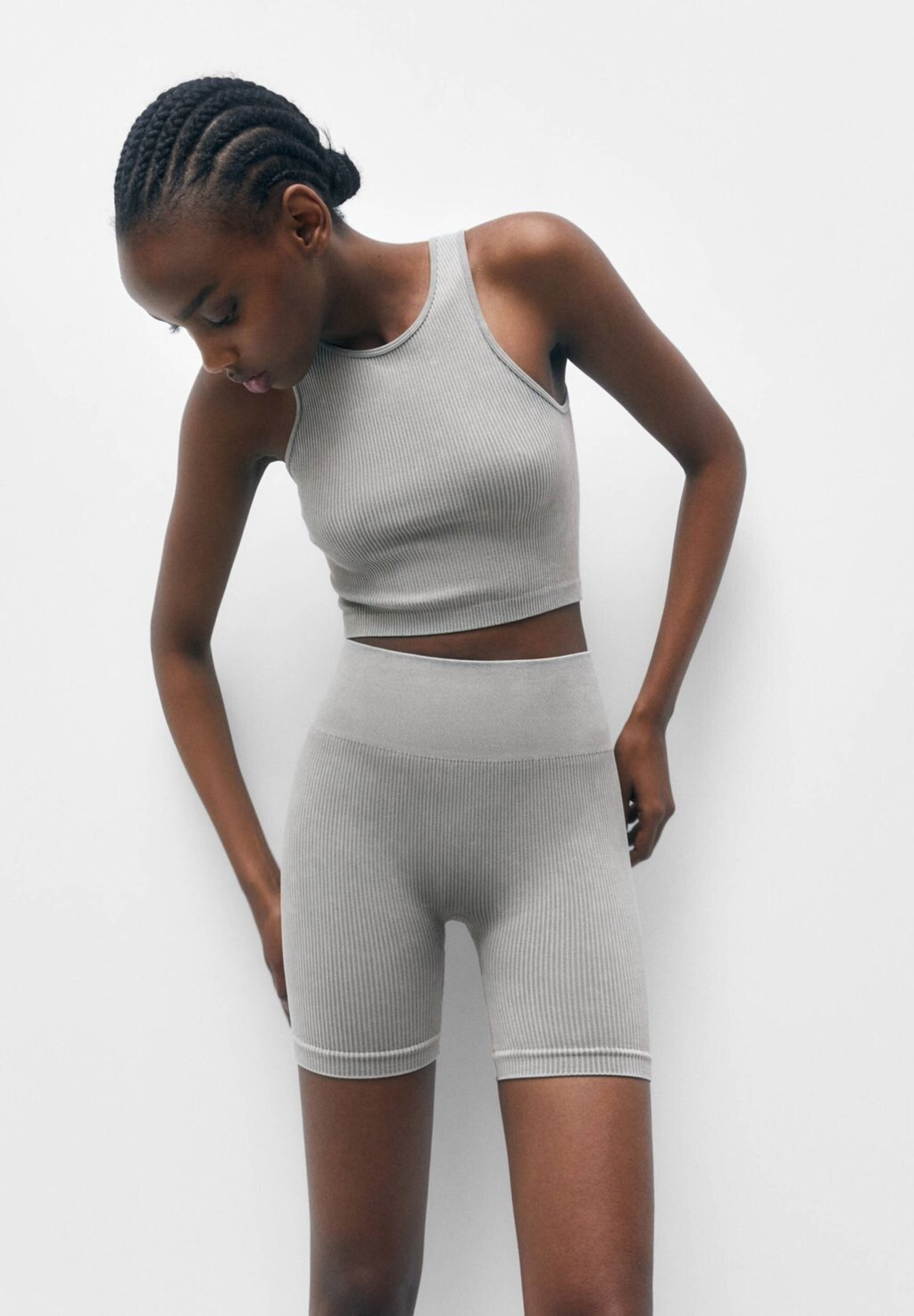 

Топ PULL&BEAR, светло-серый