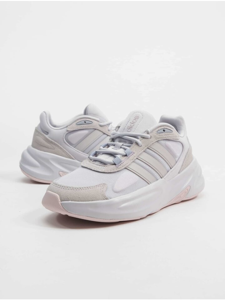 

Кроссовки на шнуровке Adidas originals, серый