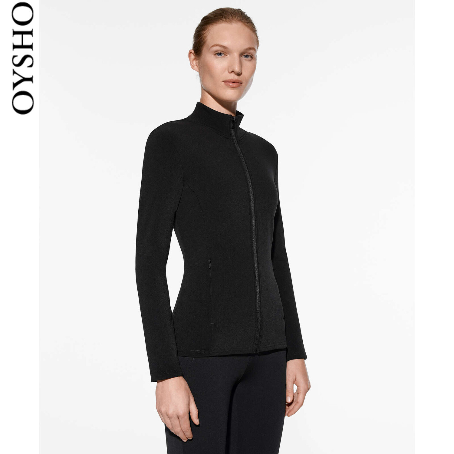 

Куртка Oysho теплая, черный