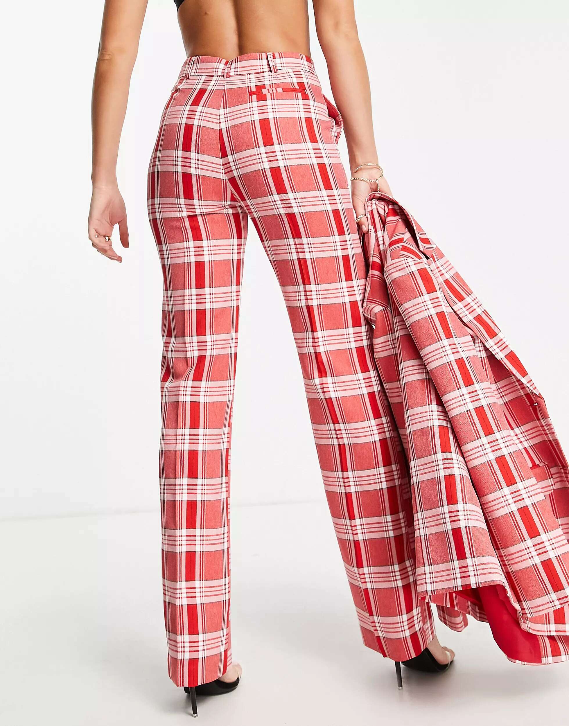 Узкие прямые костюмные брюки в красную клетку ASOS Tall Mix & Match бордовые узкие костюмные брюки в клетку asos