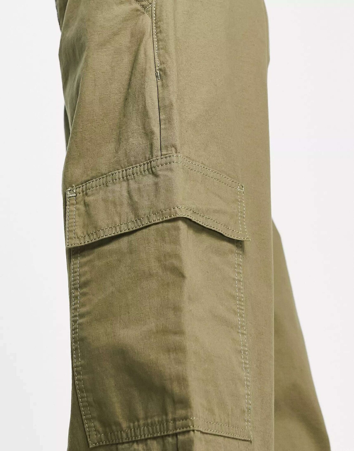 

Оливковые брюки-карго ASOS Petite, Зеленый