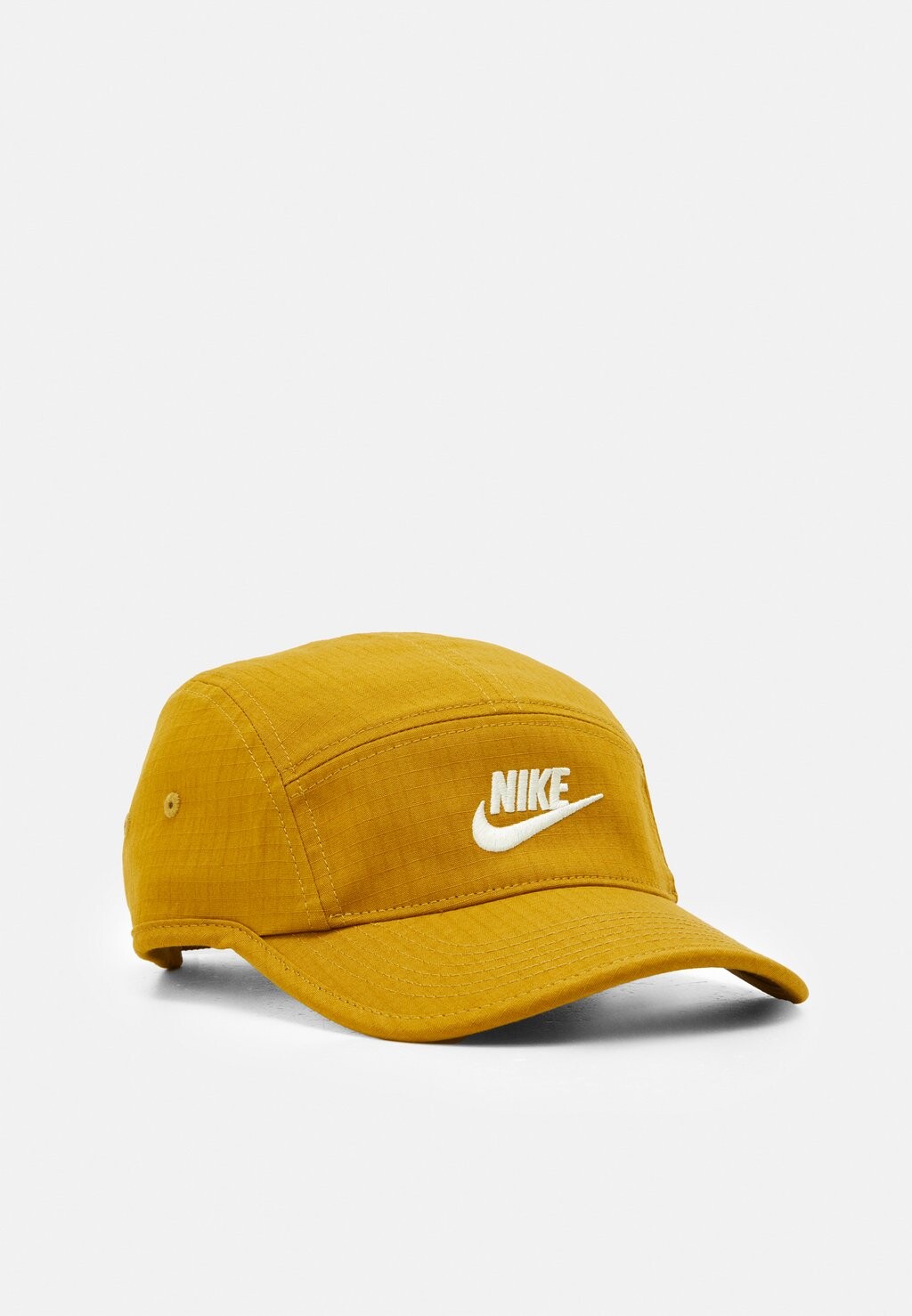 

Бейсболка Nike