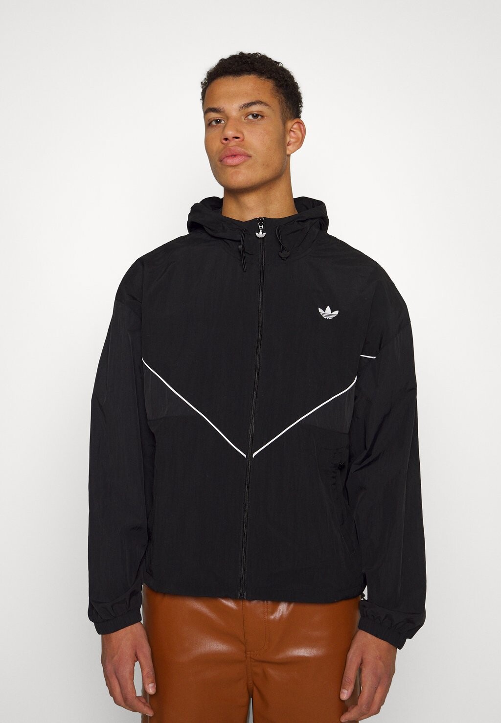 

Ветровка adidas Originals