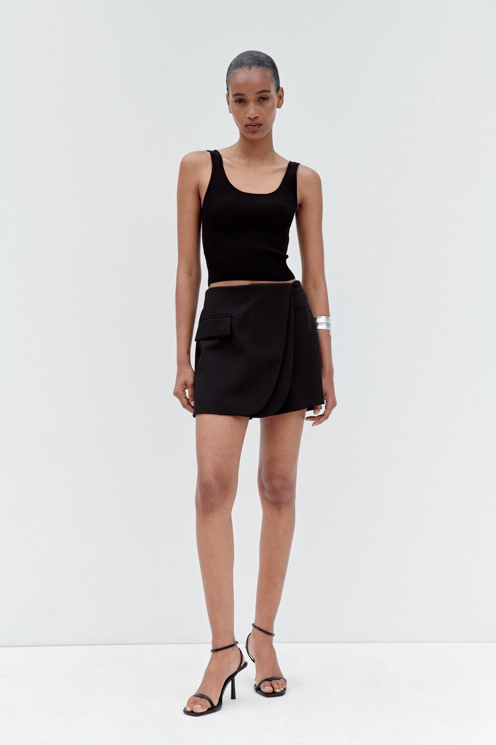 

Юбки-кроссовер с клапаном Zara, черный