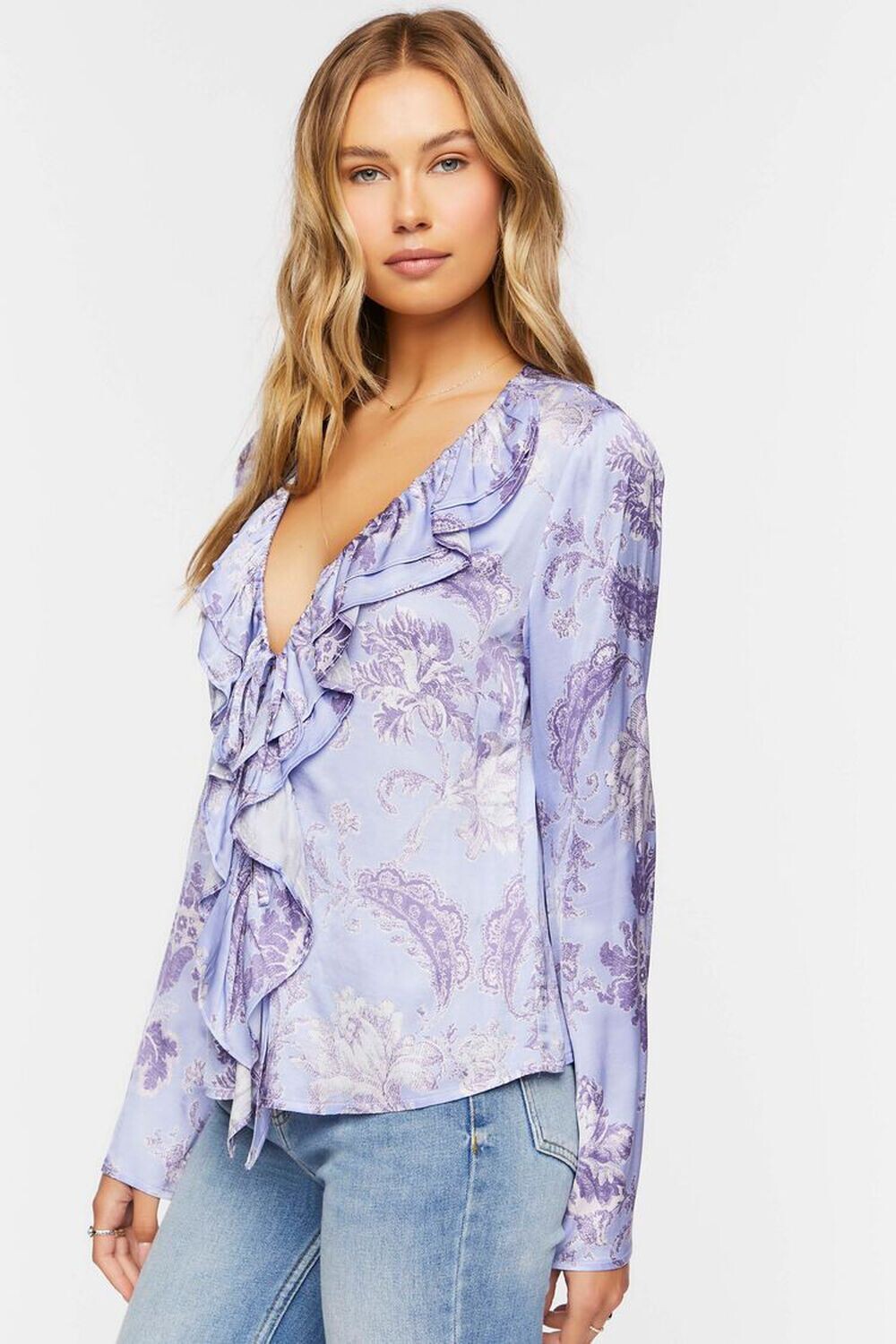 

Атласный топ с оборками Forever 21, синий