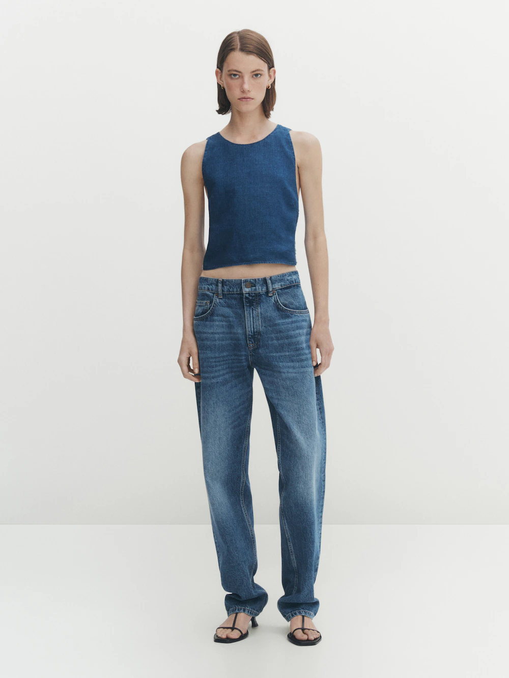 

Льняной топ с перекрепками на спине Massimo Dutti, индиго