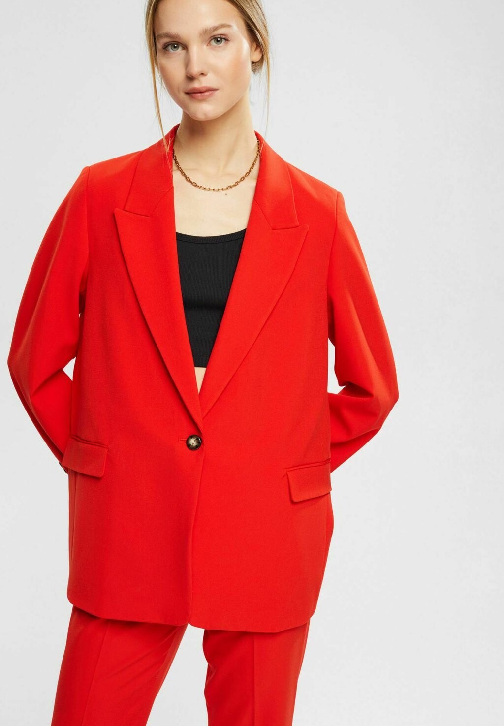 

Короткое пальто Esprit, красный